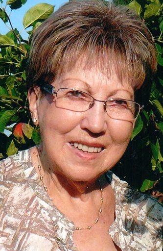 Jacqueline Girard
