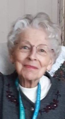 Yolande Bisson (Couture)