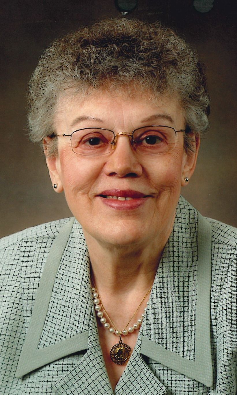 Gabrielle Caron (Couture)