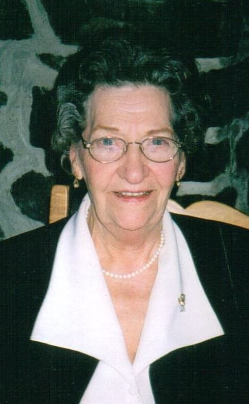 Carmen Champoux (Legault)