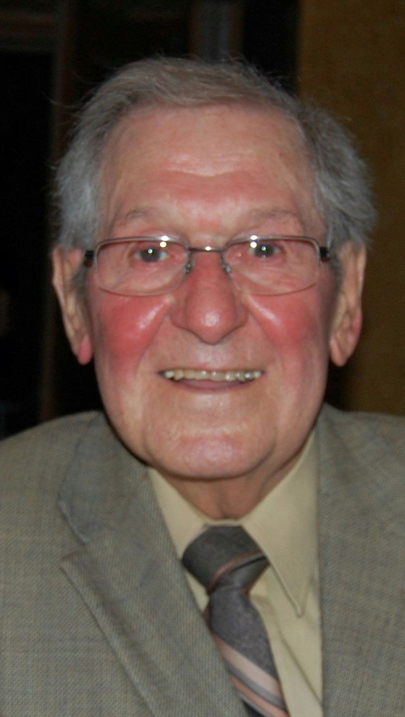 Guy Dupéré