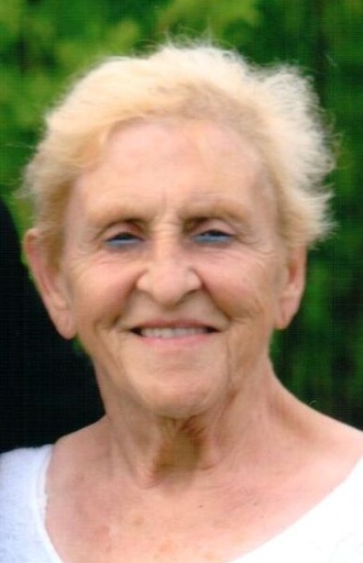 Louisette Routhier