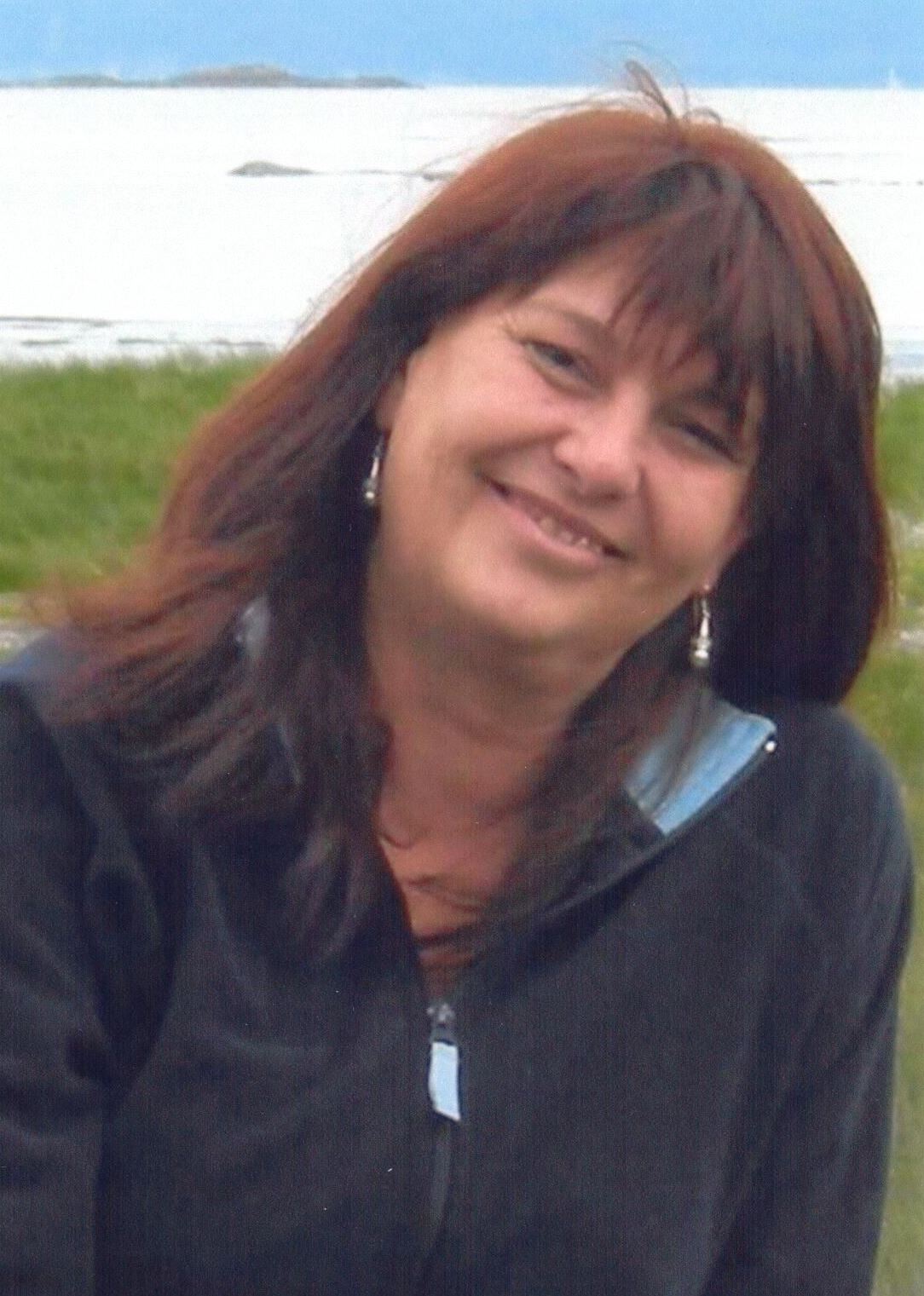 Christine Brochu