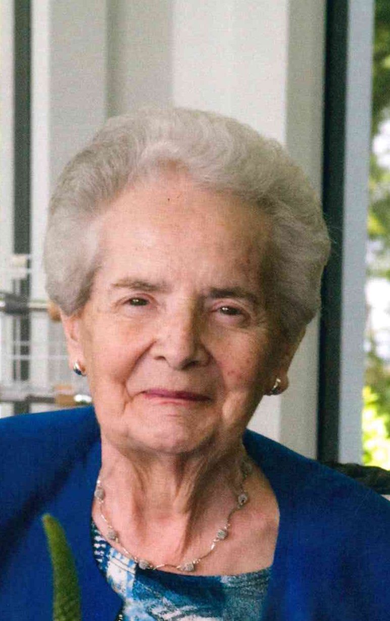 Claire Dupont Routhier