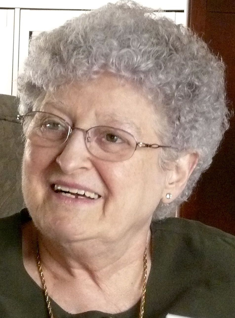 Ghislaine Godbout (LaRue)