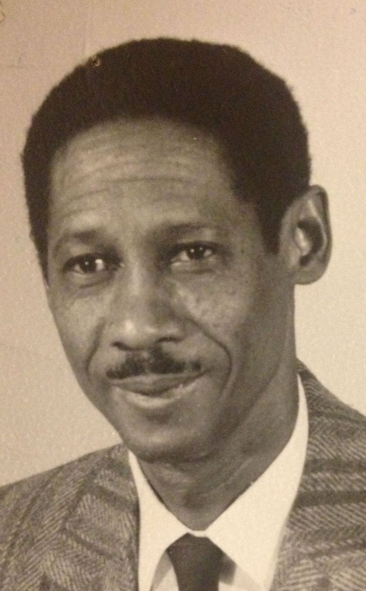 Dr. Paul Murat