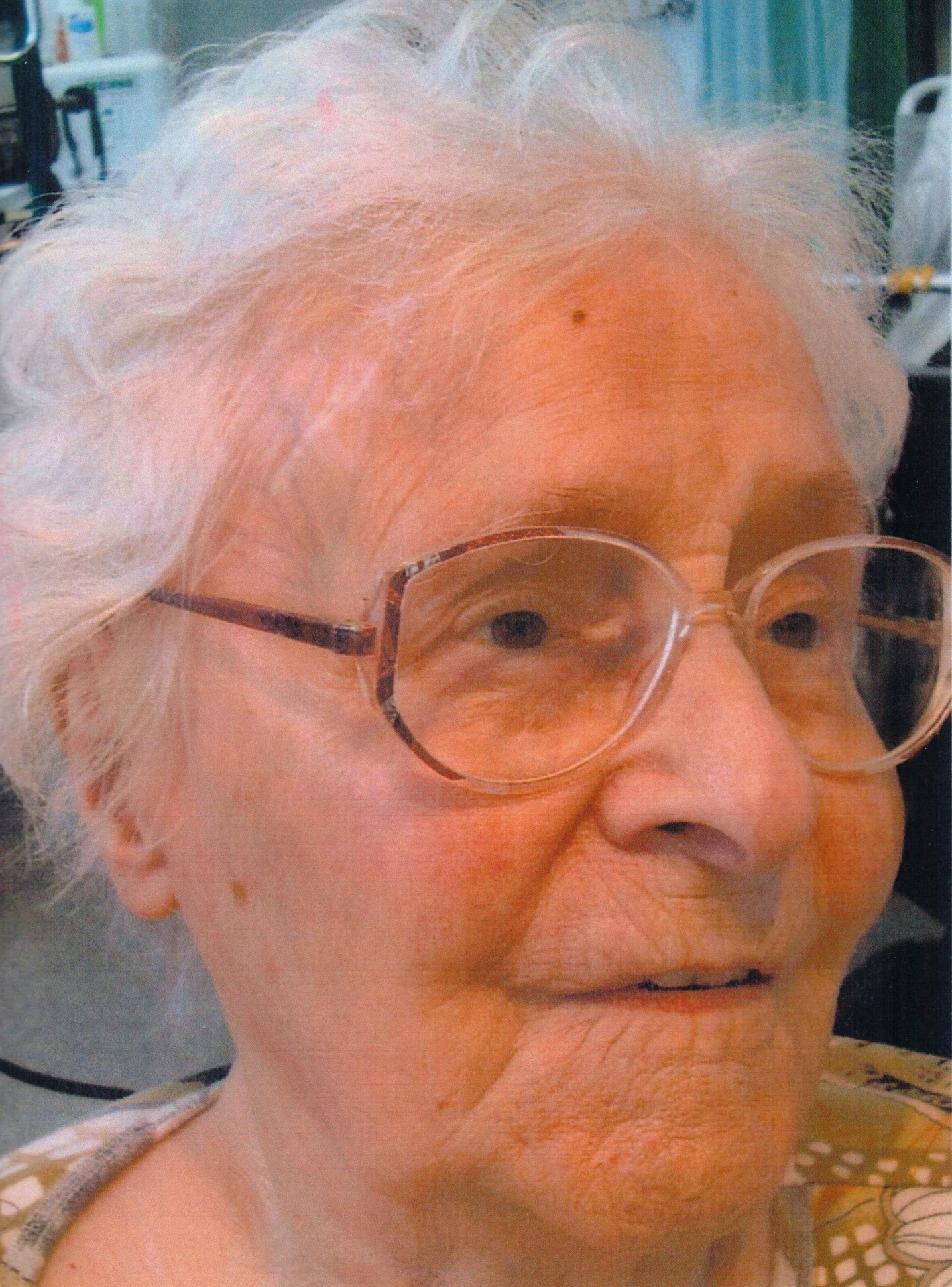Lorette Moreault