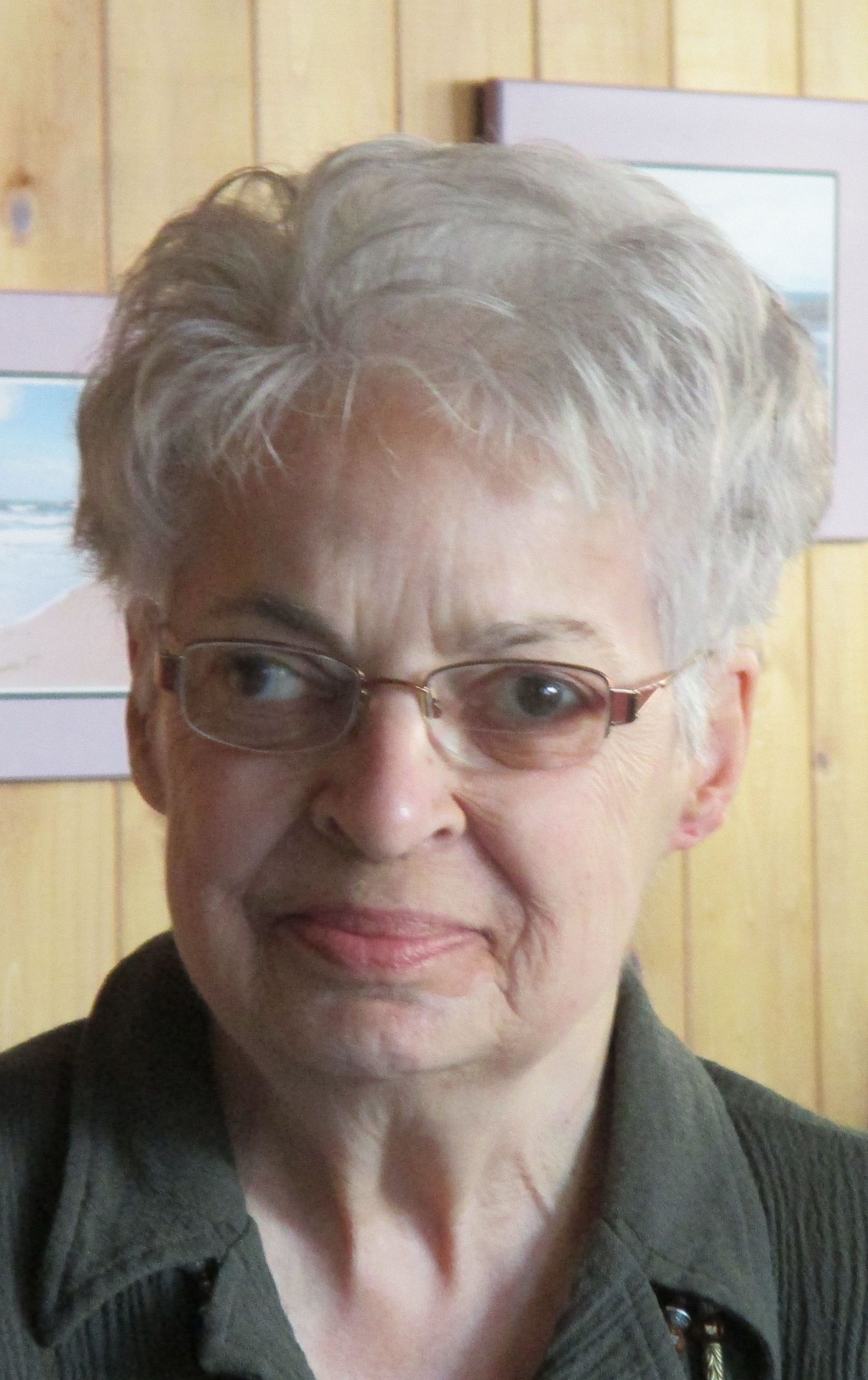 Suzanne Savard