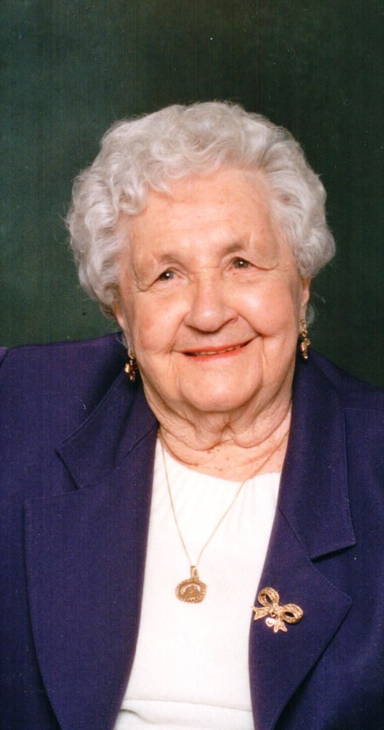 Bernadette Hayfield-Savard