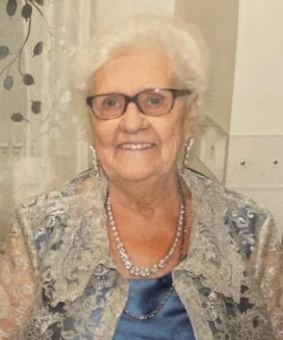 Louise Nolet