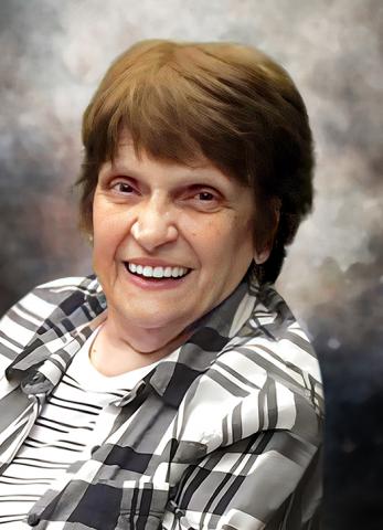 Lorraine Pelletier Savard