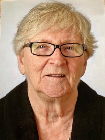 Claire Dostie