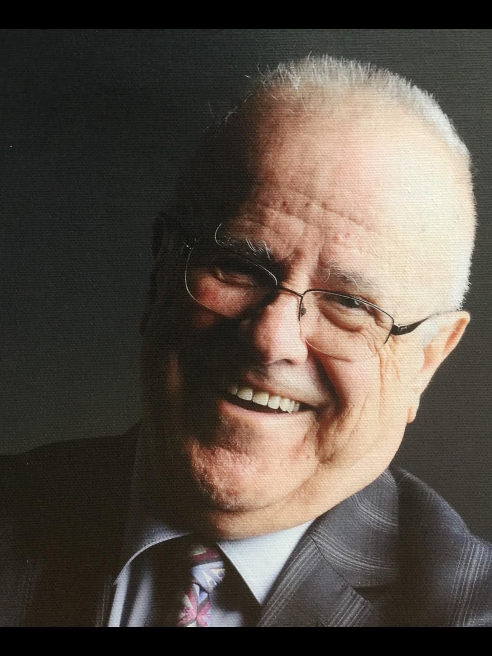 Roger Dussault