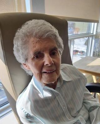 Helen Dinan
