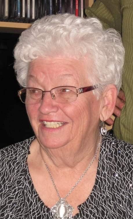 Lucienne Levesque