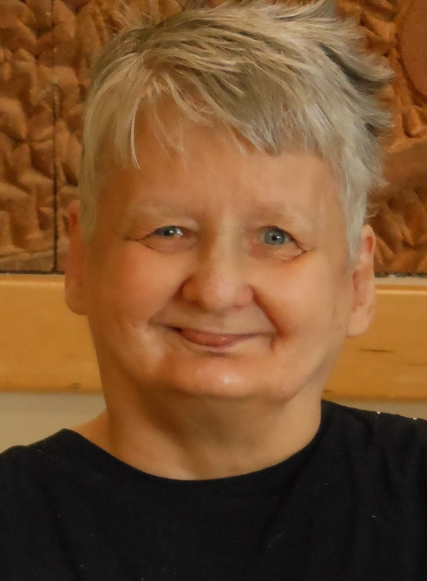 Louise Parent