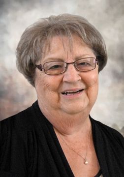 Yvette Cloutier (née Léger)