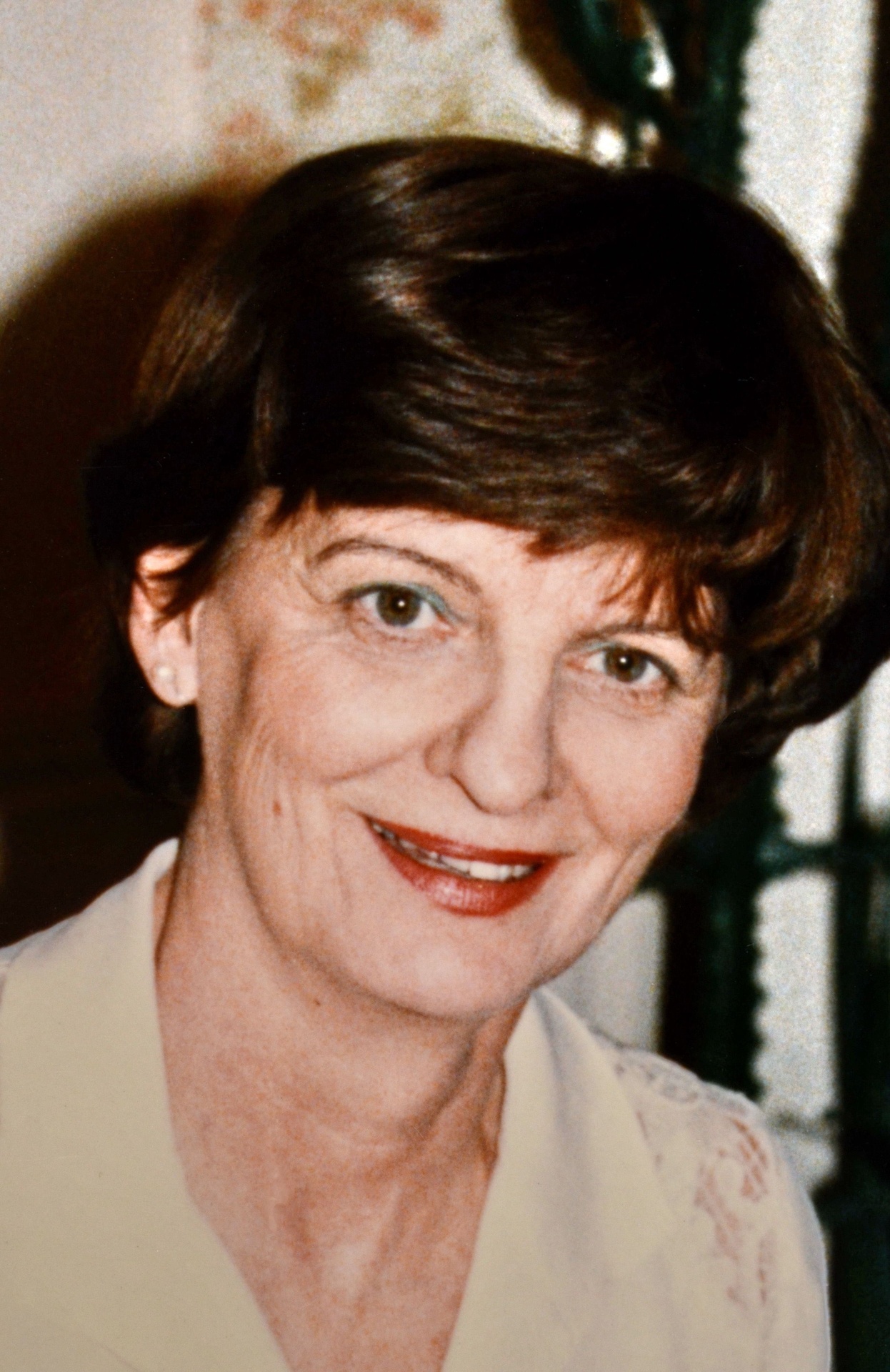 Louise La Rochelle