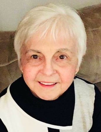 Lucille Chicoine
