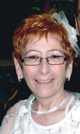 Lucie Desharnais